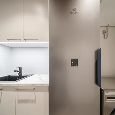 Levillas Lingonberry D26 레비