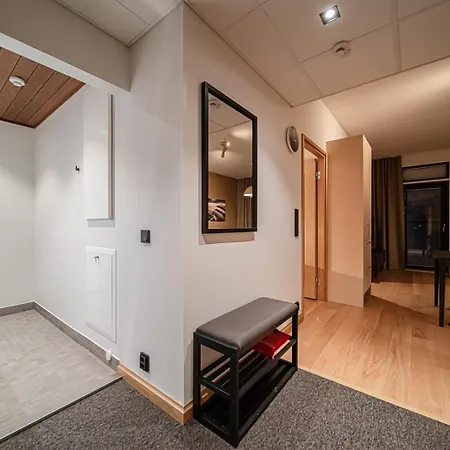 Levillas Lingonberry D26 레비